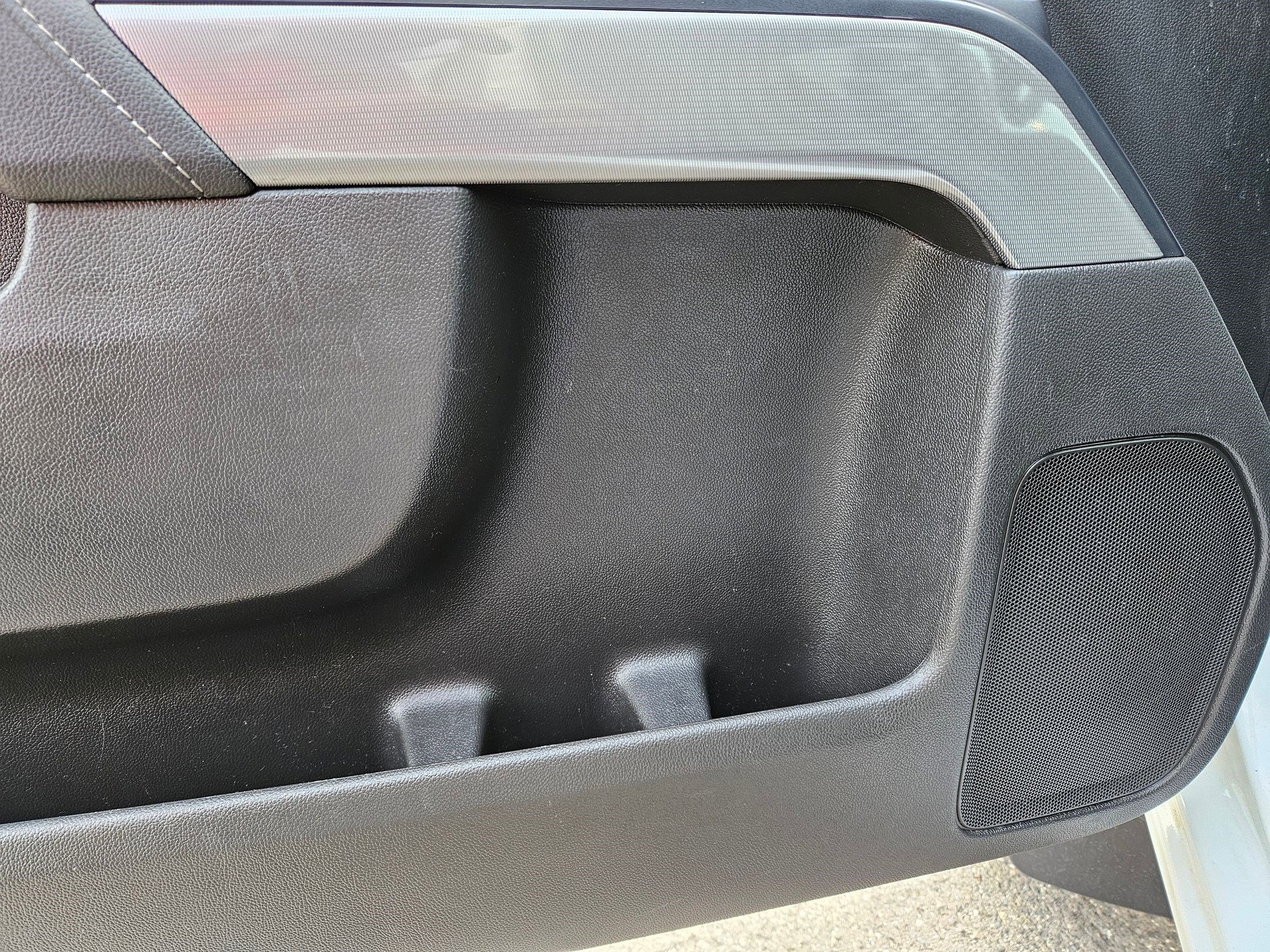 Used 2017 Chevrolet Silverado 1500 LT w/ All Star Edition image 14