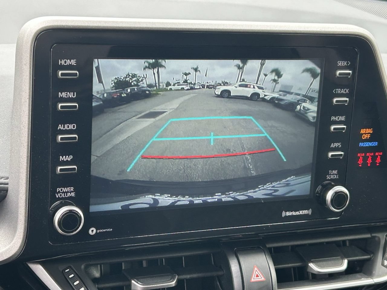Used 2021 Toyota C-HR LE FWD image 28