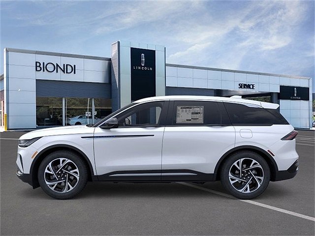 New 2026 Lincoln Nautilus Premier w/ Equipment Group 102A AWD/4WD image 3