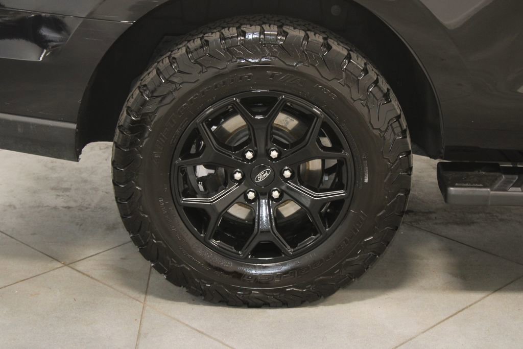 Used 2023 Ford Expedition Timberline image 16