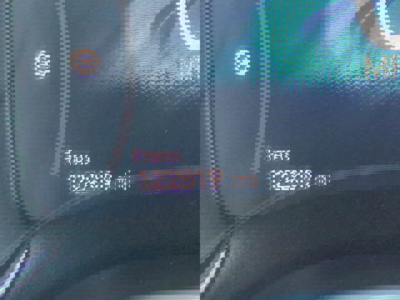 Used 2022 Chrysler Pacifica Limited image 27