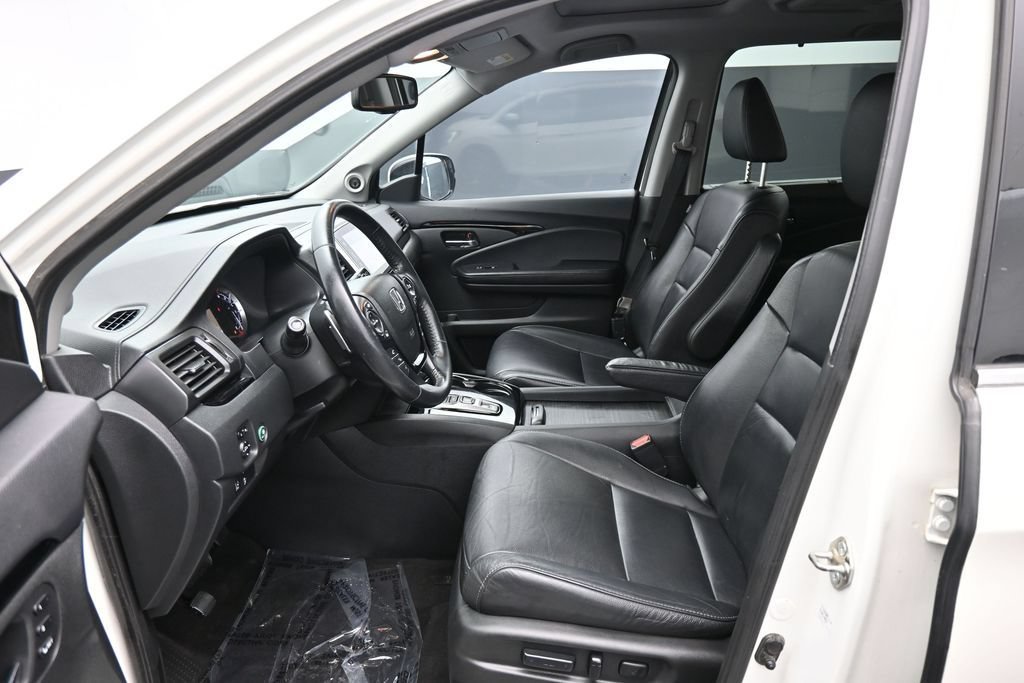 Used 2017 Honda Pilot Touring image 20