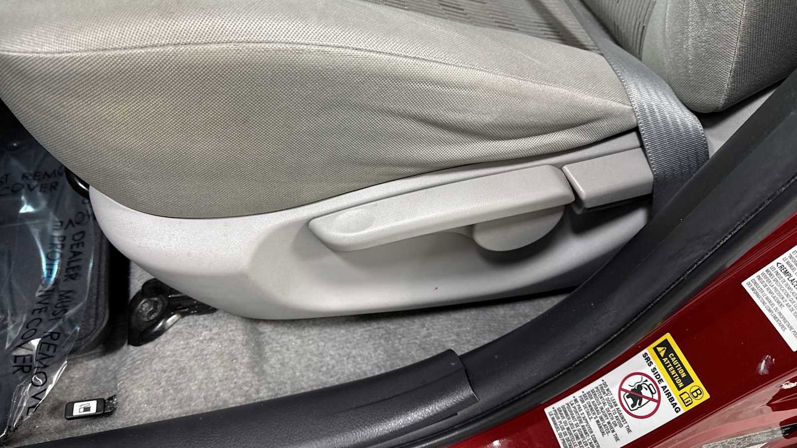 Used 2012 Toyota RAV4 4WD image 14