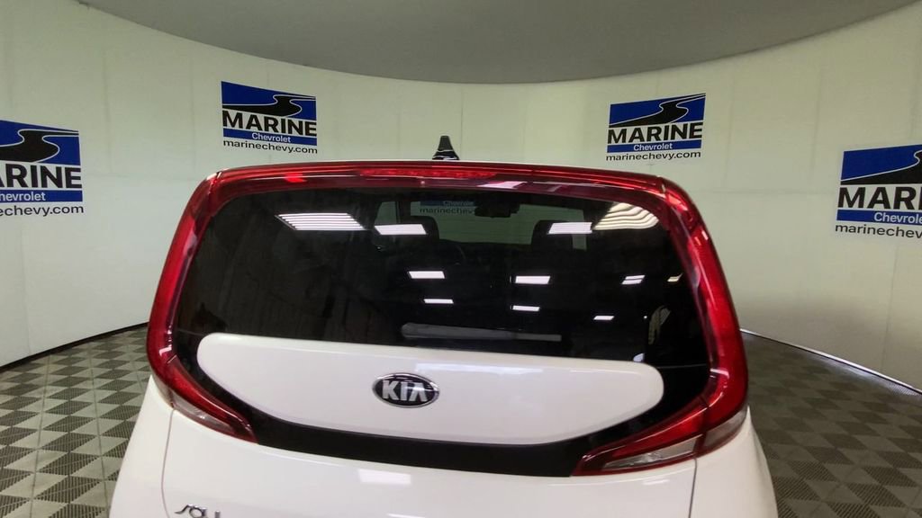 Used 2021 Kia Soul S FWD image 9