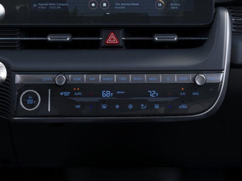 New 2025 Hyundai Ioniq 5 SE image 16