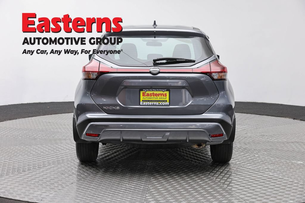 Used 2024 Nissan Kicks S FWD image 6