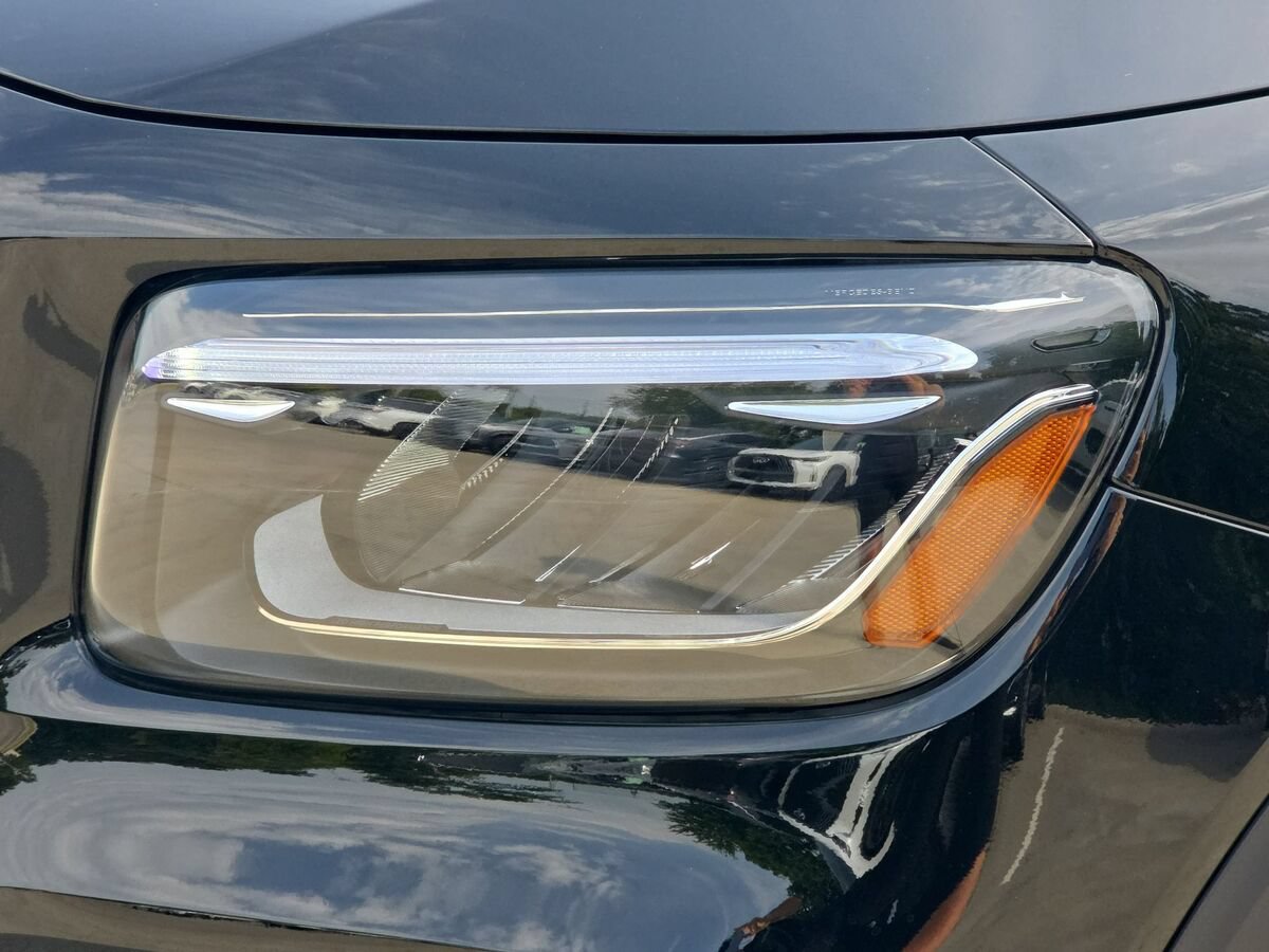 New 2026 Mercedes-Benz GLB 250 image 30