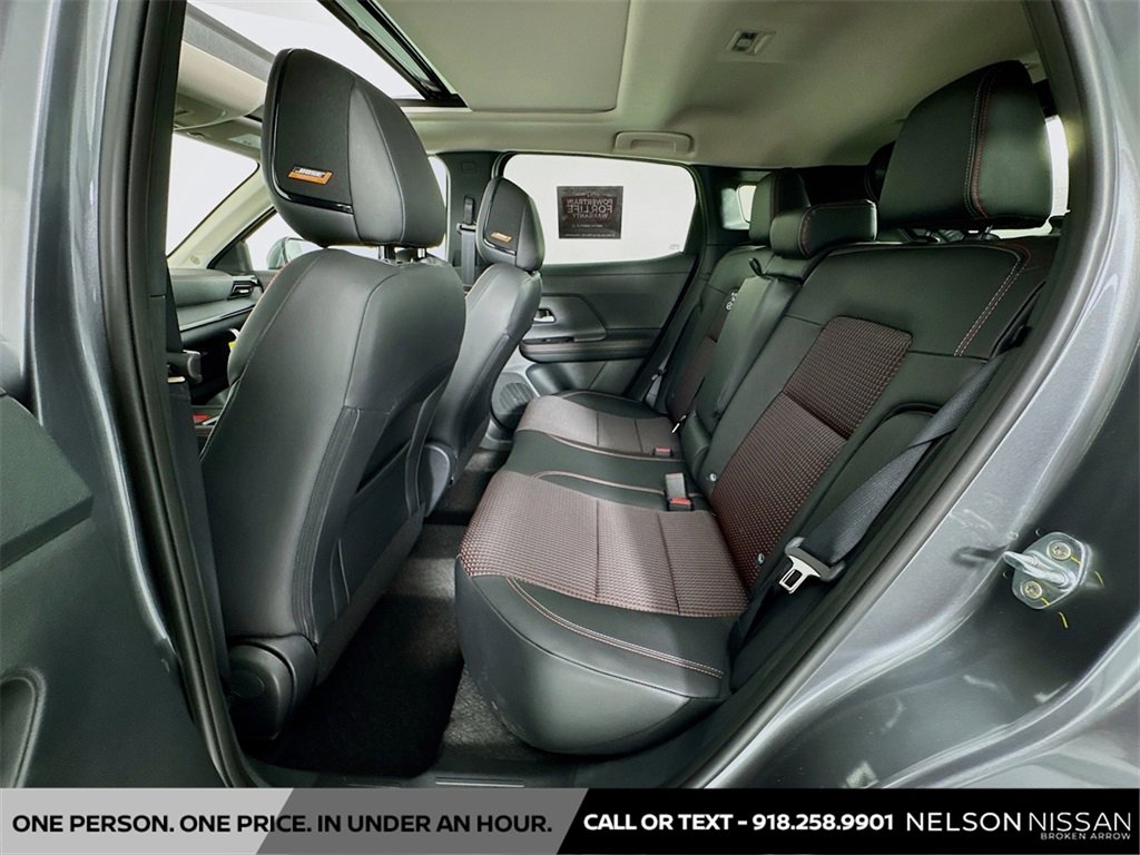 New 2025 Nissan Kicks SR w/ SR Premium Package image 24