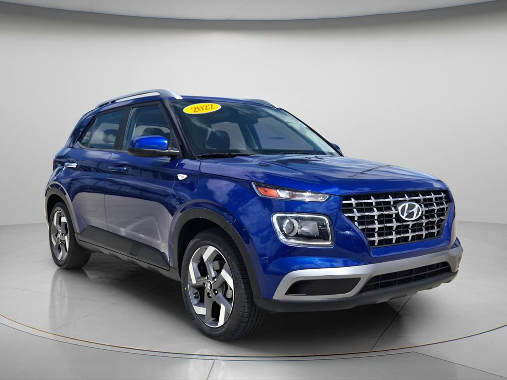 Used 2022 Hyundai Venue SEL w/ Cargo Package FWD image 9