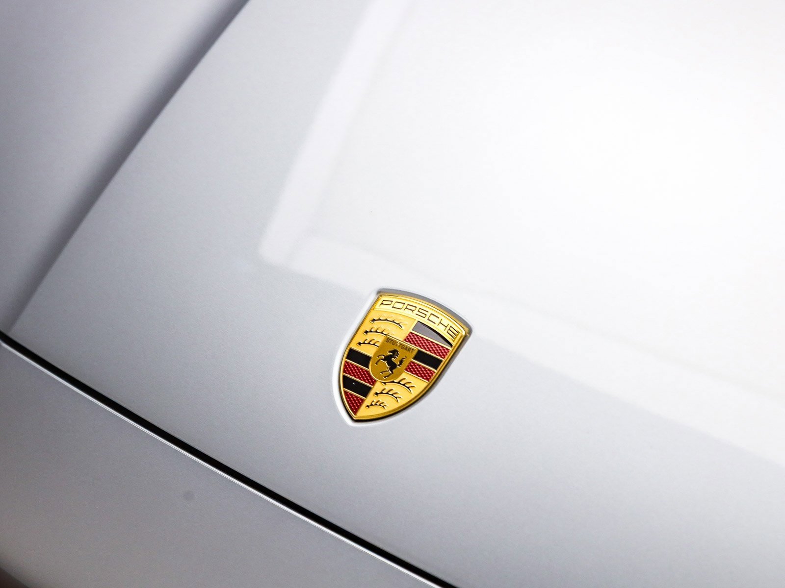 Used 2025 Porsche Cayenne image 12