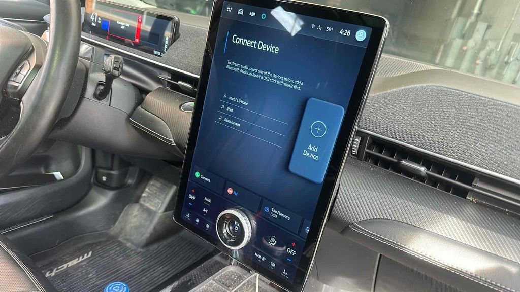 Used 2021 Ford Mustang Mach-E Premium image 10