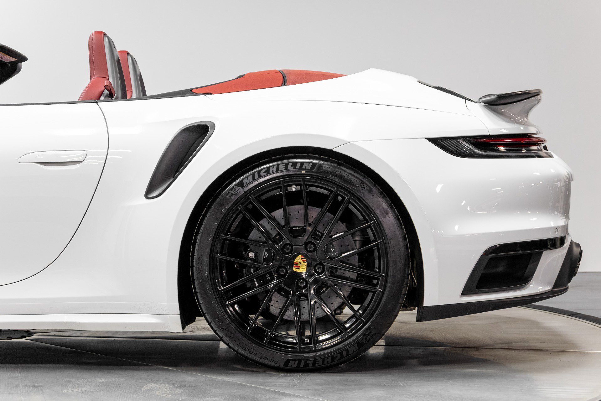 Used 2021 Porsche 911 Turbo S image 36