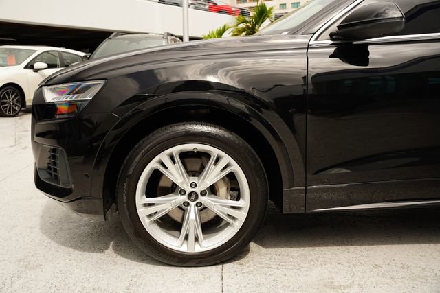 Used 2023 Audi Q8 Premium w/ Convenience Package image 21