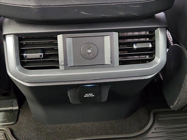 Used 2025 Ford F150 Lariat w/ Equipment Group 501A Mid image 14