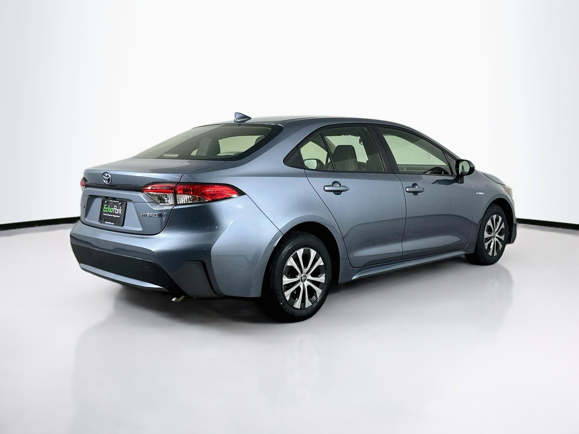 Used 2020 Toyota Corolla LE FWD image 9