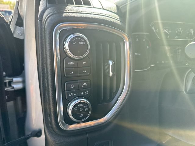 Used 2023 GMC Sierra 3500 SLT w/ SLT Convenience Package AWD/4WD image 14