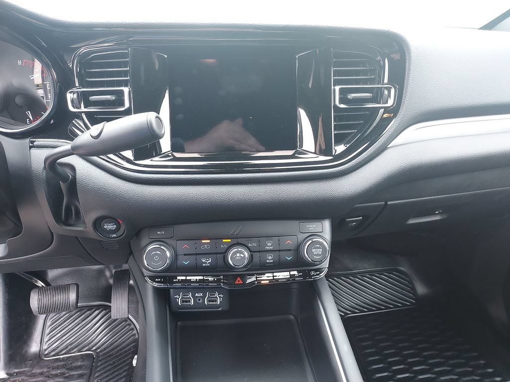 New 2024 Dodge Durango AWD image 18