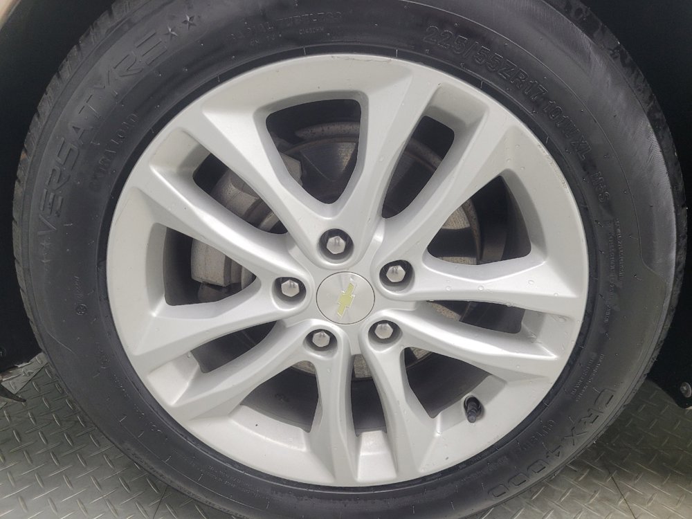 Used 2018 Chevrolet Malibu LT FWD image 31