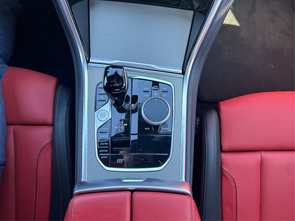 Used 2025 BMW 840i 840i w/ M Sport Professional Package image 17