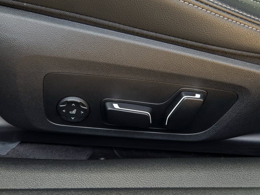 Certified 2024 BMW M440i Coupe w/ Premium Package image 10