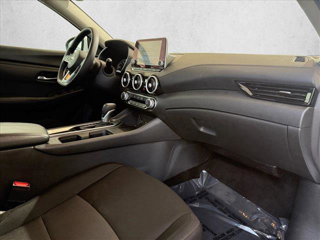 Used 2024 Nissan Sentra SV FWD image 28