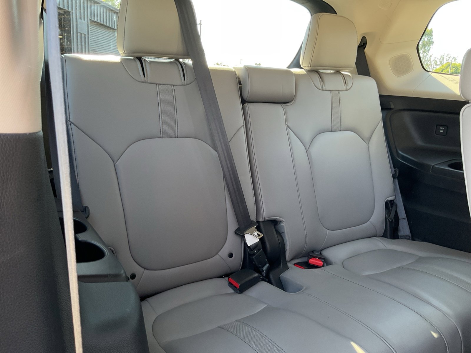 Used 2024 Honda Pilot Touring image 29