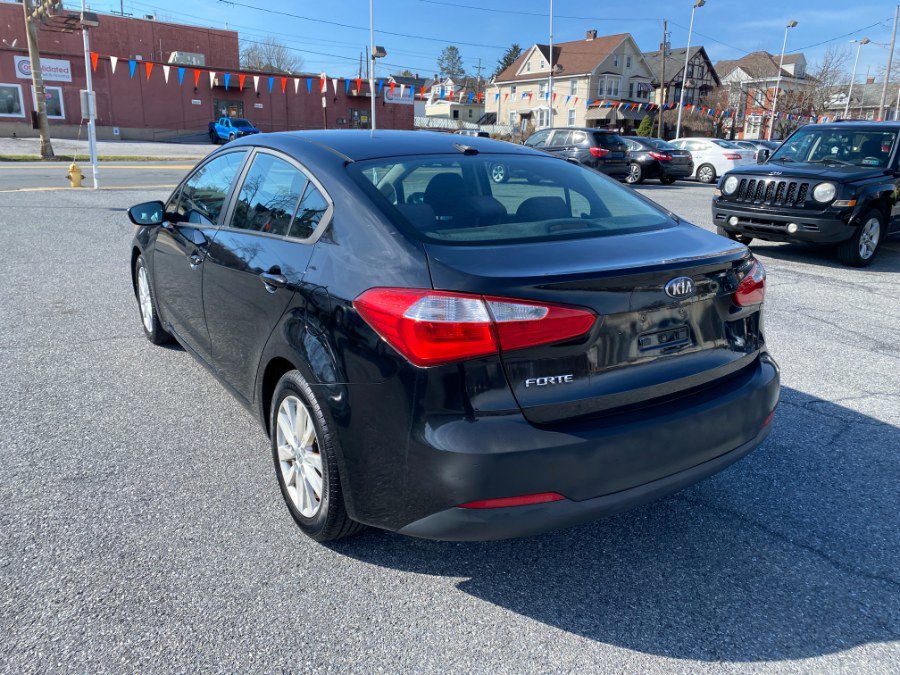 Used 2014 Kia Forte LX w/ Popular Package image 3