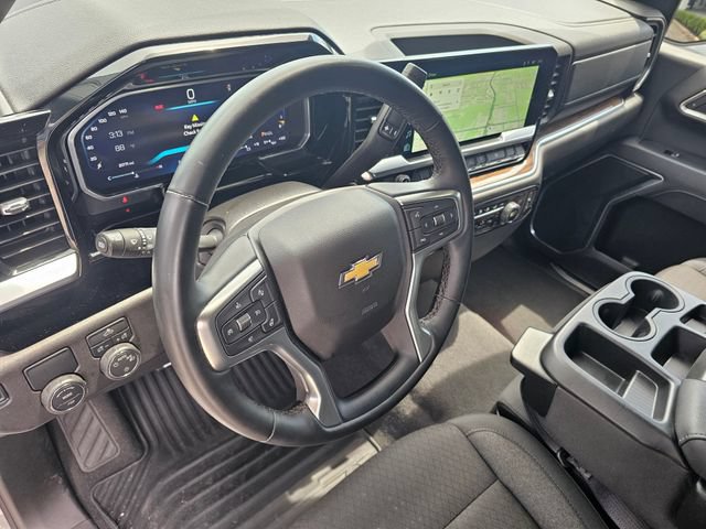 Used 2026 Chevrolet Silverado 1500 LT RWD image 17