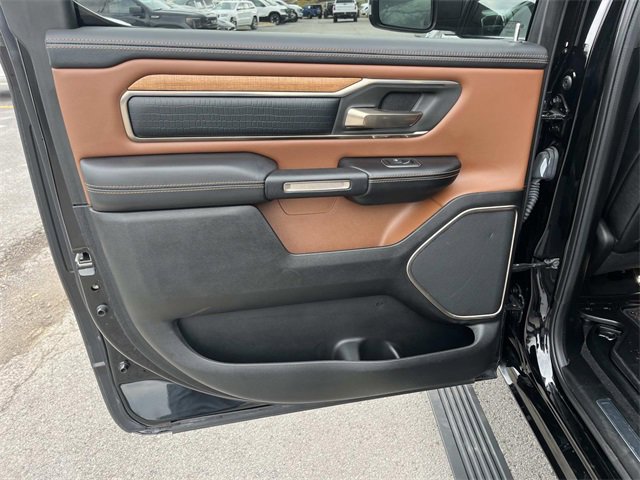 Used 2019 RAM 1500 Limited image 17