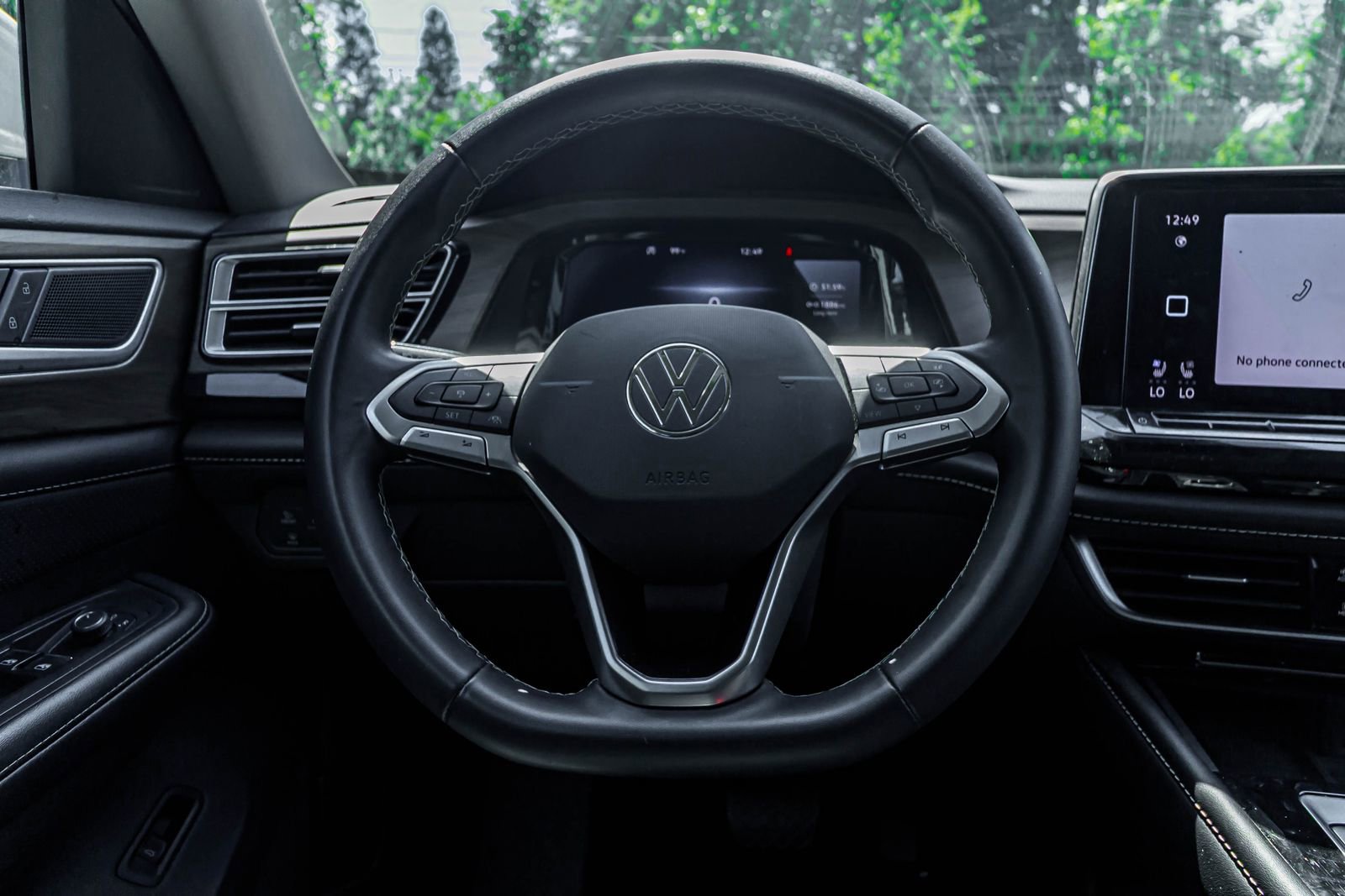 Used 2024 Volkswagen Atlas SE AWD/4WD image 18