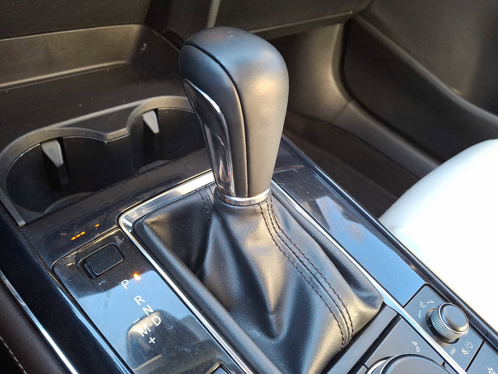 Used 2021 MAZDA CX-30 AWD 2.5 S w/ Premium Package image 14