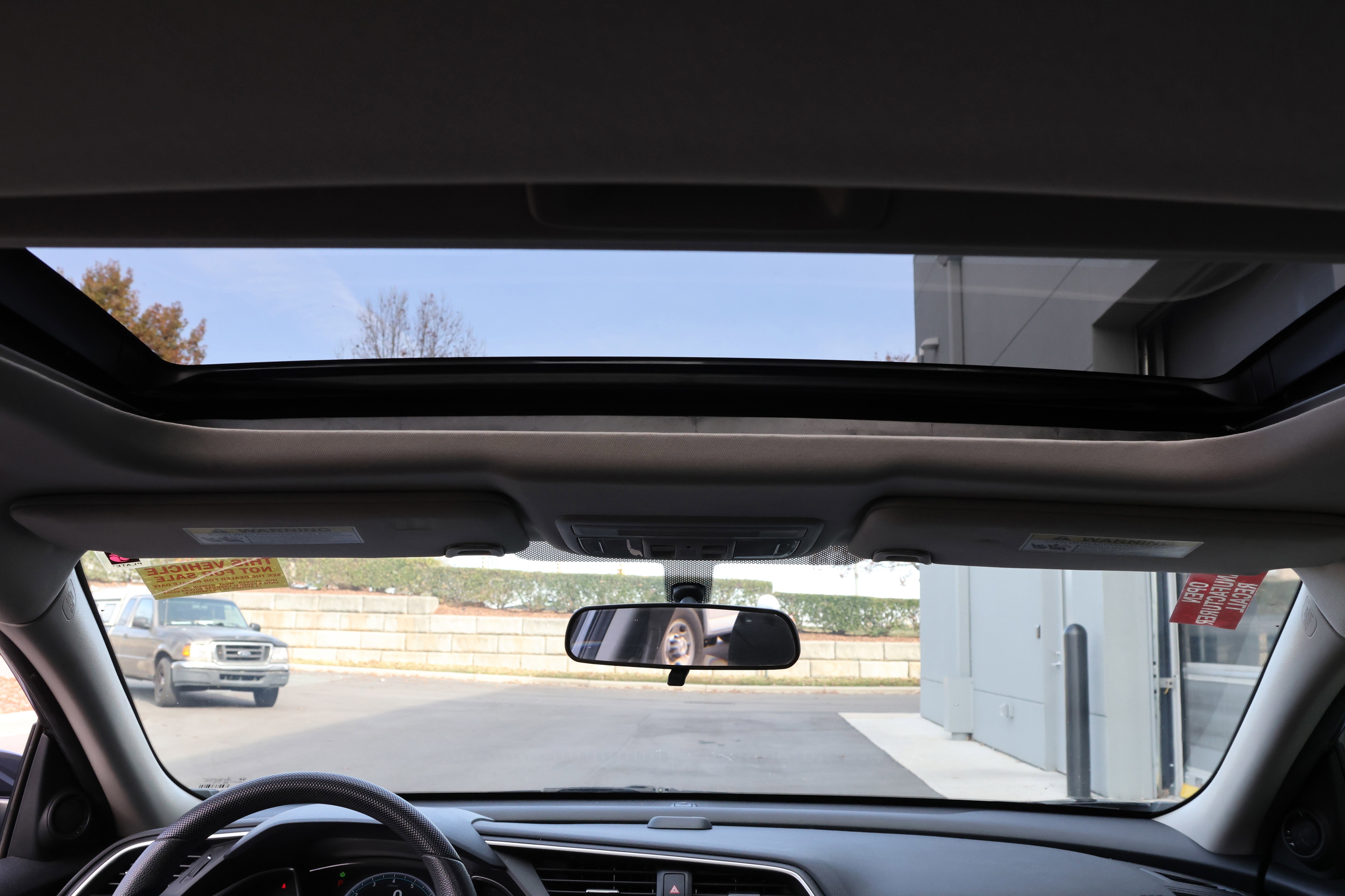 Used 2018 Honda Civic EX image 29