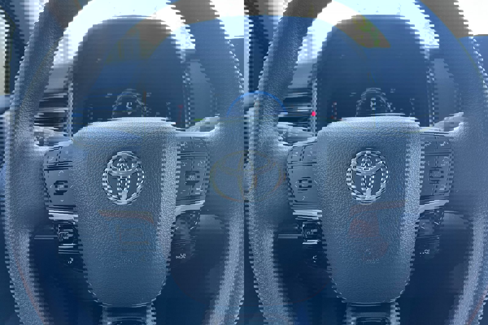 Certified 2025 Toyota Camry LE image 22