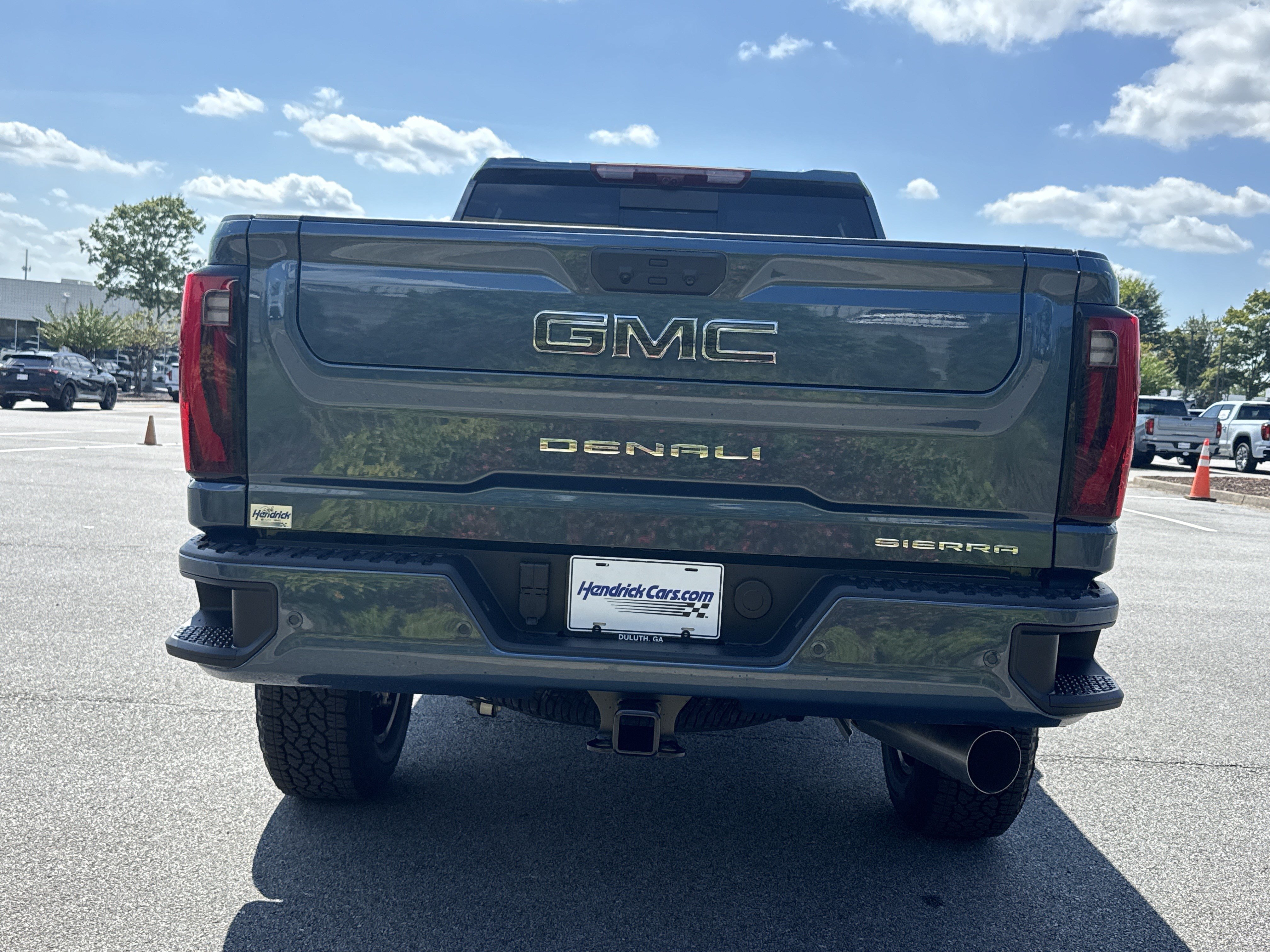 New 2026 GMC Sierra 2500 Denali Ultimate AWD/4WD image 9