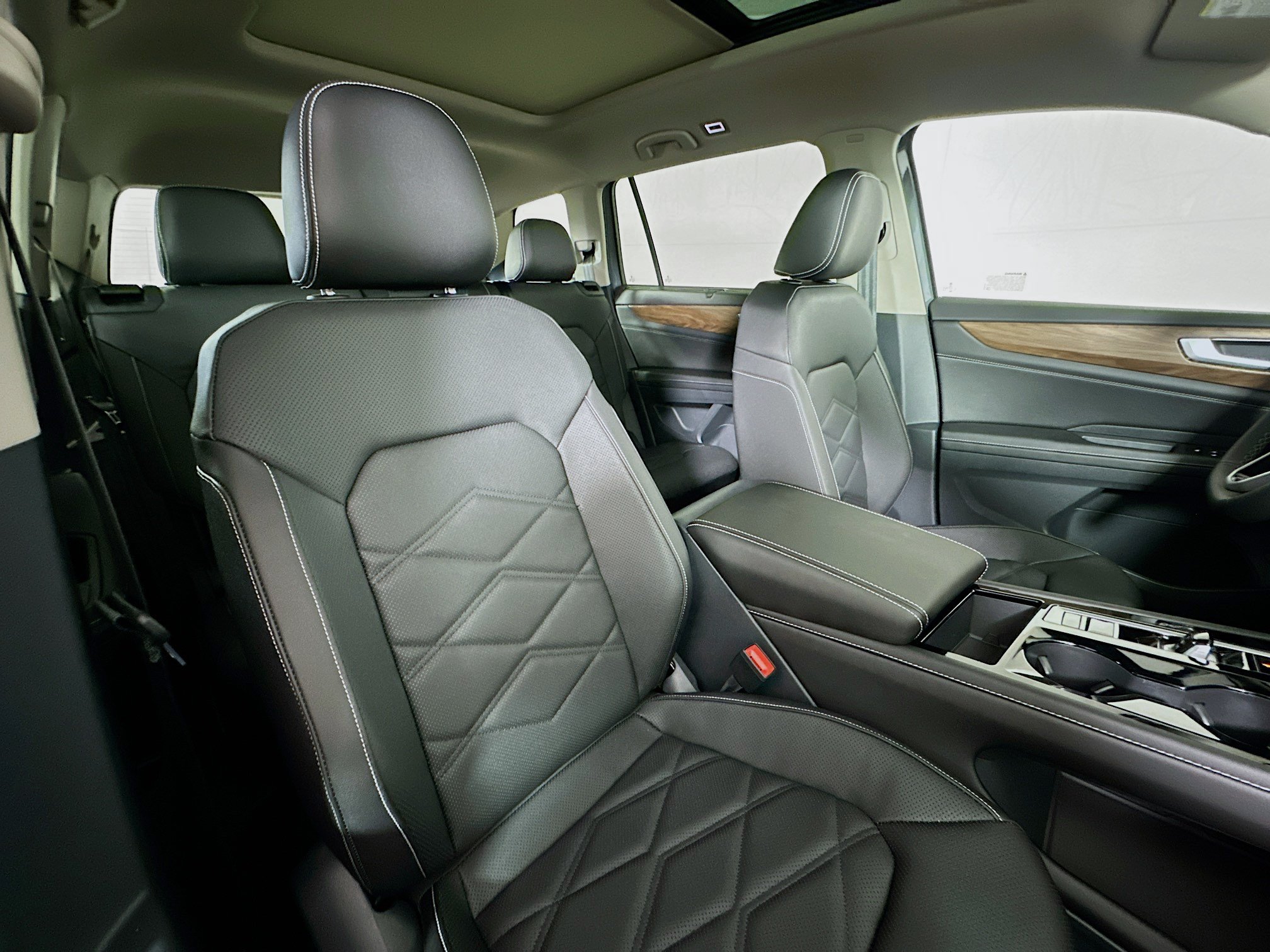 New 2026 Volkswagen Atlas SE AWD/4WD image 28