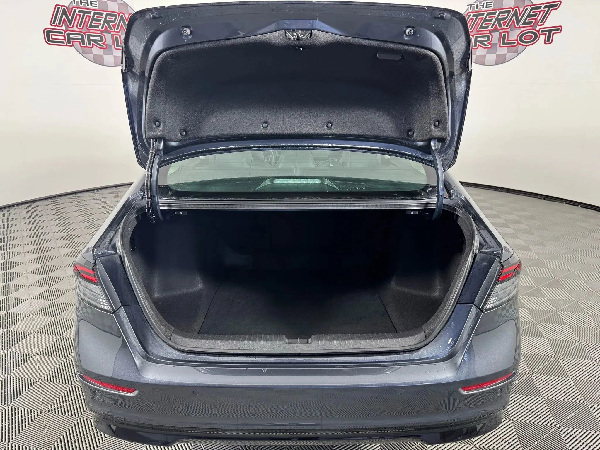 Used 2023 Honda Accord Touring image 30