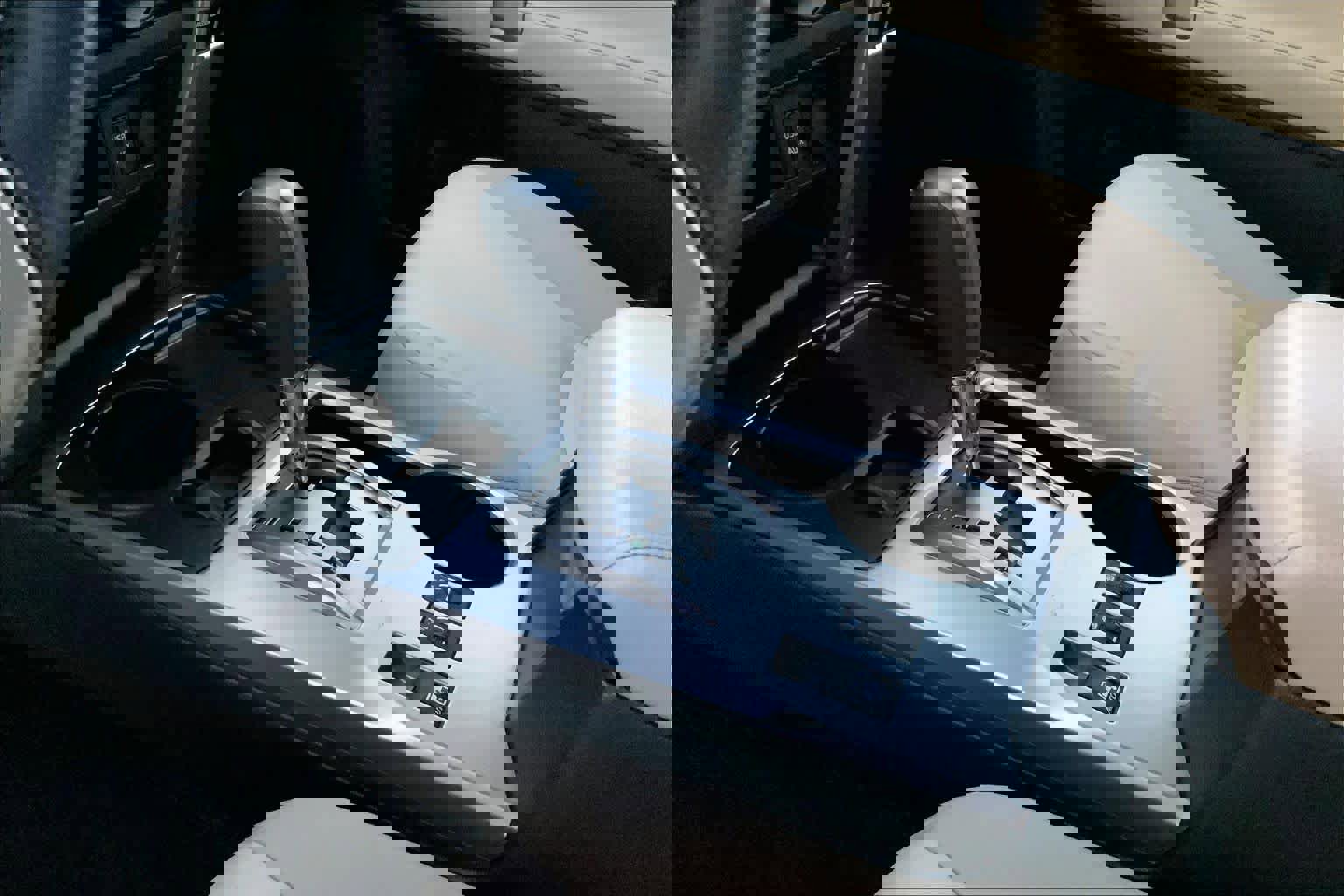 Used 2017 Toyota 4Runner SR5 Premium RWD image 16