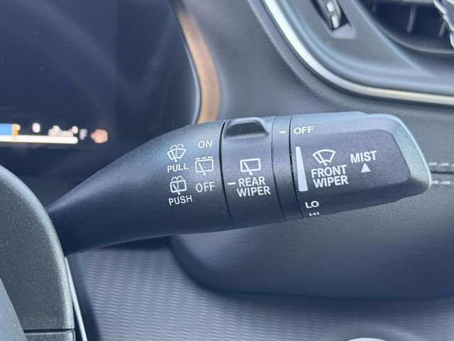 New 2025 Jeep Grand Cherokee Laredo X w/ Luxury Tech Group I image 12