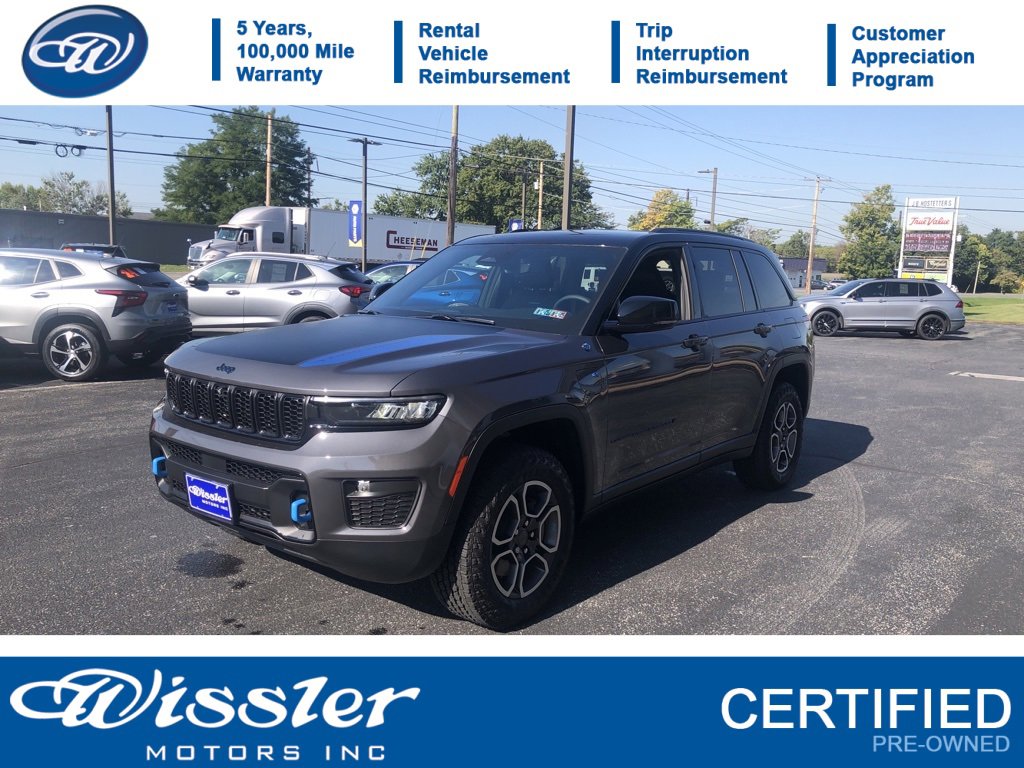 Used 2023 Jeep Grand Cherokee Trailhawk image 1