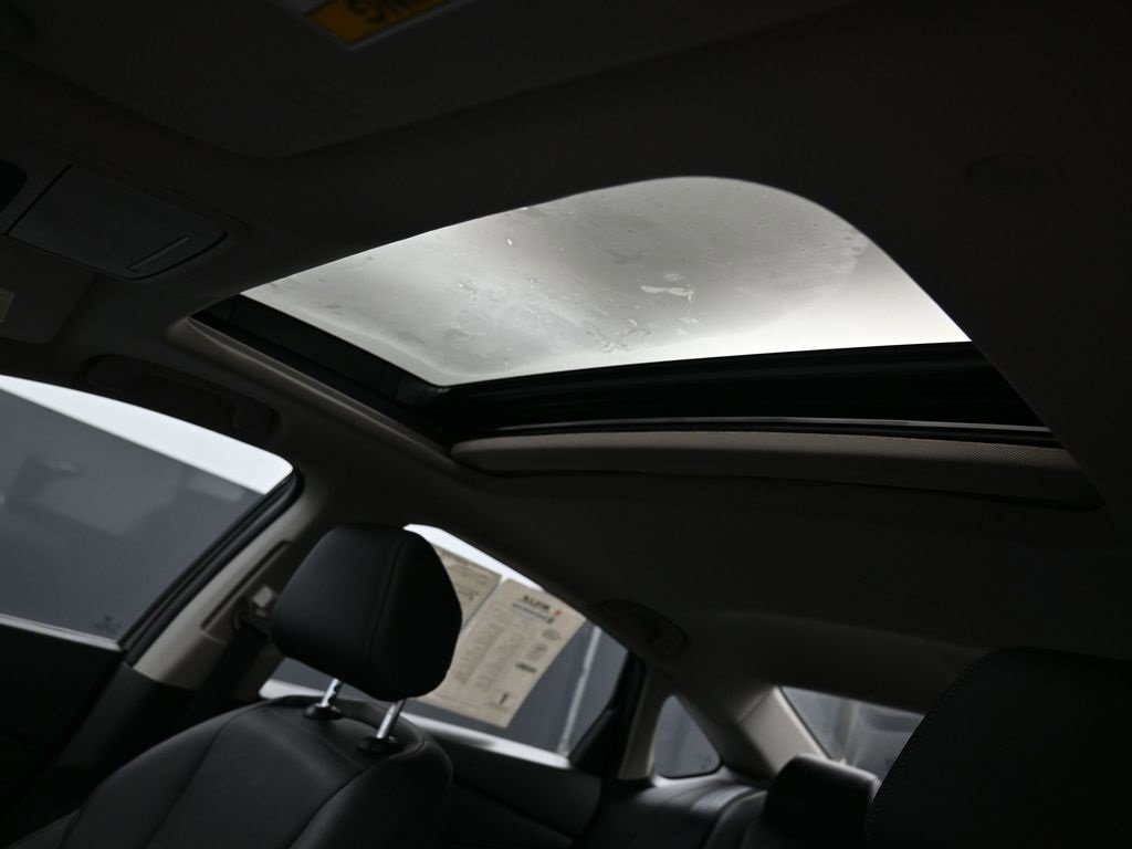 Used 2023 Honda Accord EX-L image 26