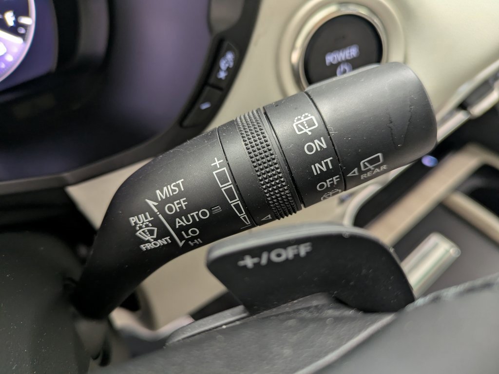 Used 2024 MAZDA CX-90 Plug-In Hybrid w/ Premium Plus image 17