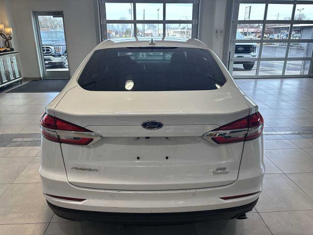 Certified 2019 Ford Fusion SE FWD image 4
