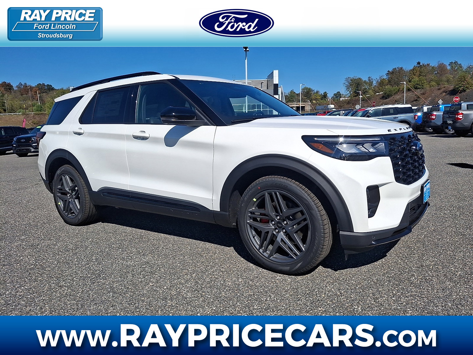 New 2025 Ford Explorer ST image 1