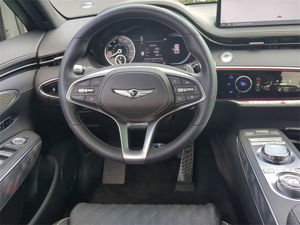 Used 2025 Genesis GV70 3.5T Sport w/ Sport Advanced Package image 16
