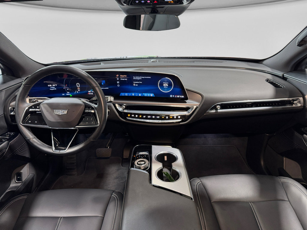 Used 2024 Cadillac Lyriq Tech RWD image 17