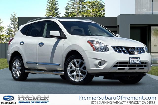 Used 2013 Nissan Rogue SL FWD image 1
