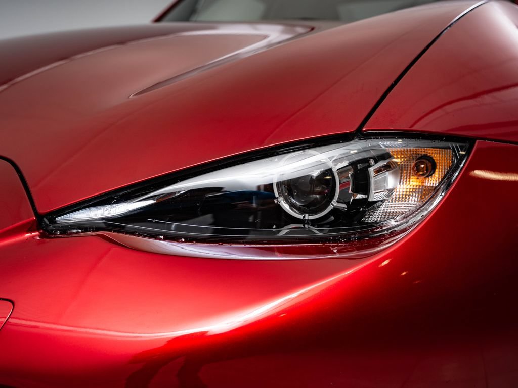Used 2022 MAZDA MX-5 Miata RF Grand Touring w/ Weather Package RWD image 14