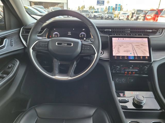 Certified 2024 Jeep Grand Cherokee Limited image 7