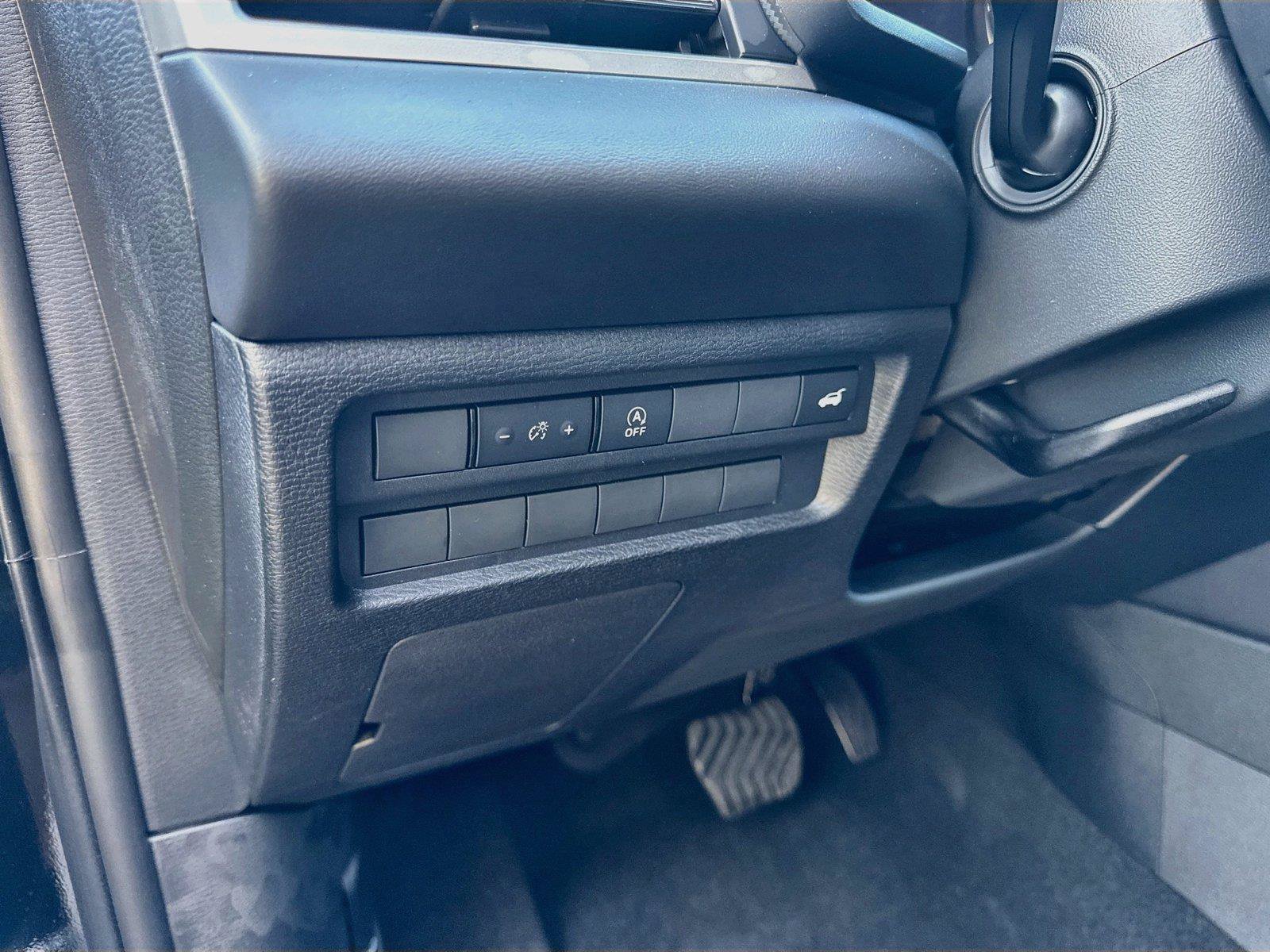 New 2026 Mitsubishi Outlander SE FWD image 14