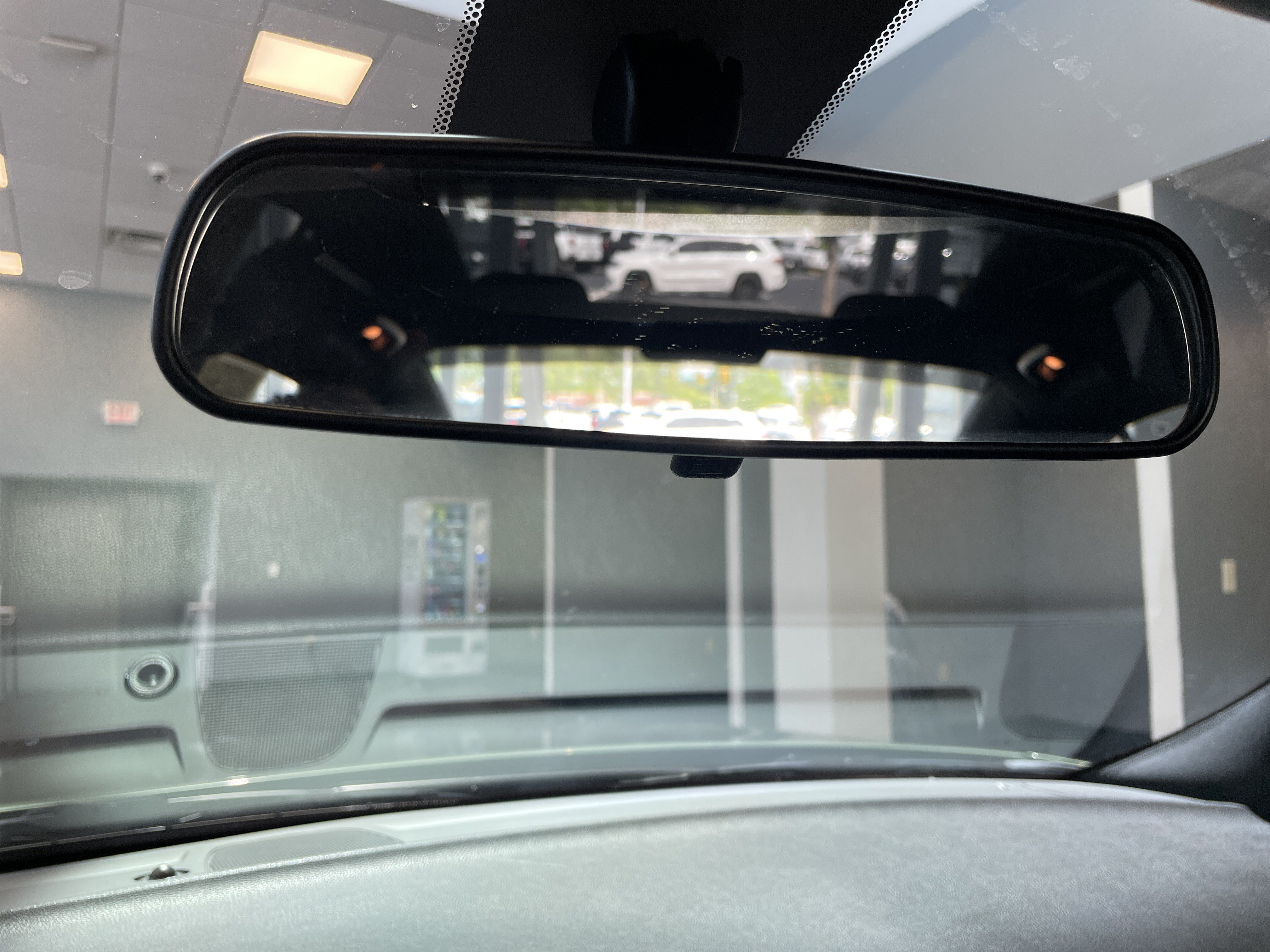 Used 2023 Dodge Charger SXT RWD image 31